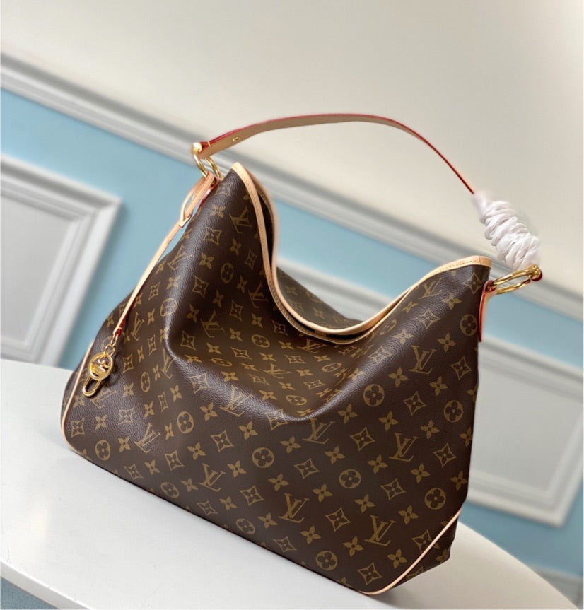 LV woman shoulder Handbag